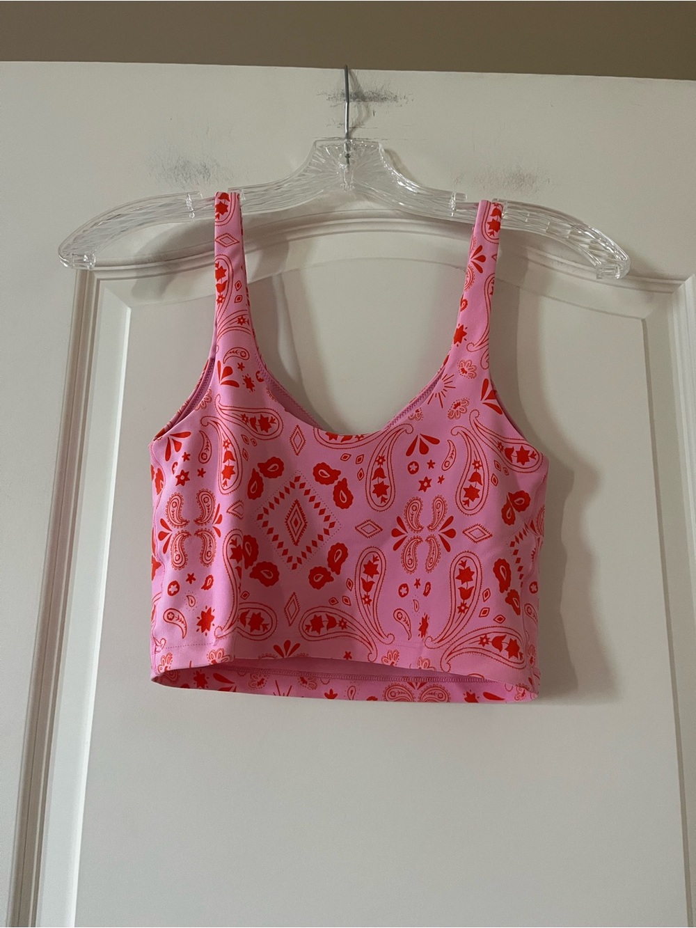 Aerie Offline Pink & Red Paisley Crop Tank Top Size Small - Picture 2 of 8